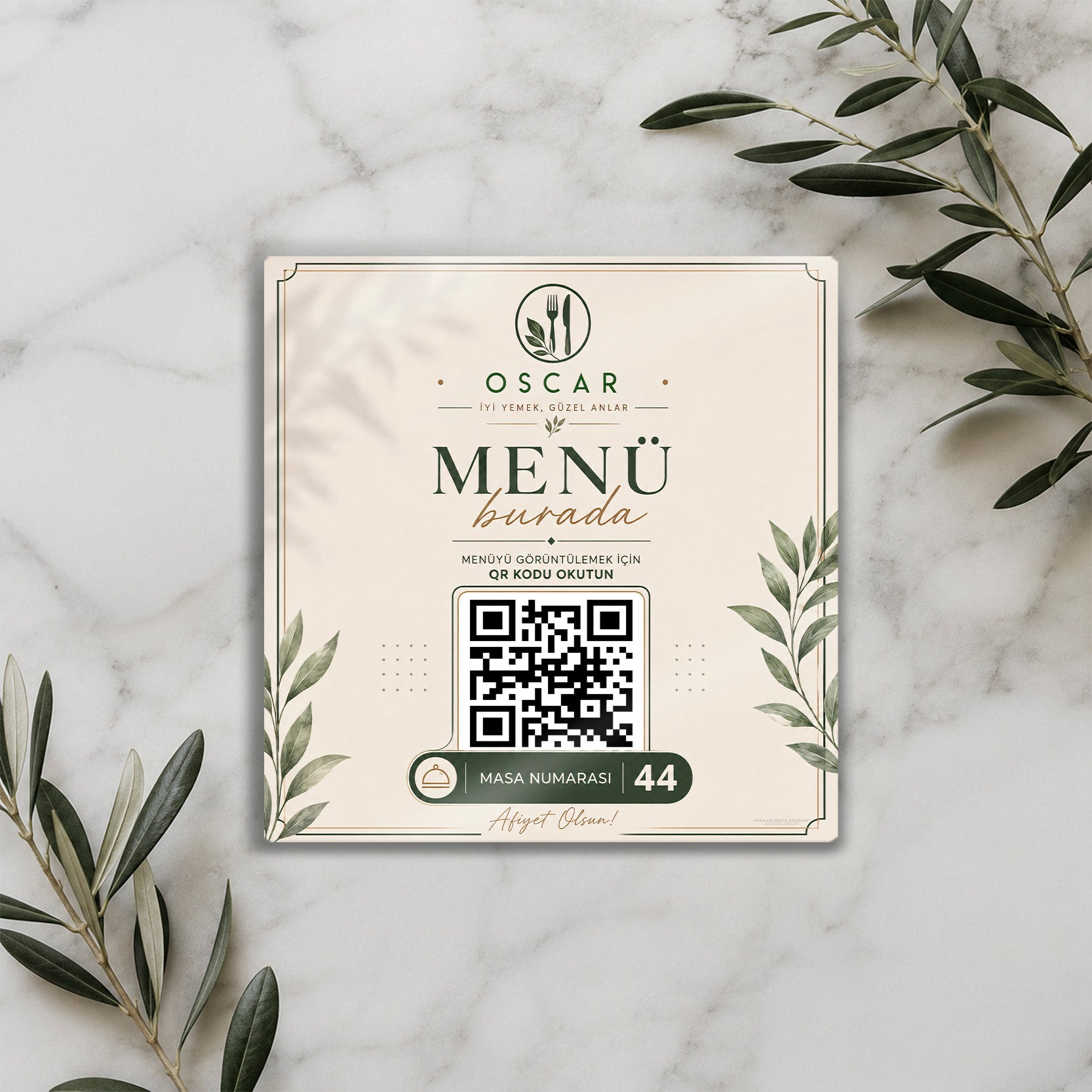 Kare Metal QR Menü Levhası ve Masa Numarası – Restoran Kafe Masaüstü Menü Standı