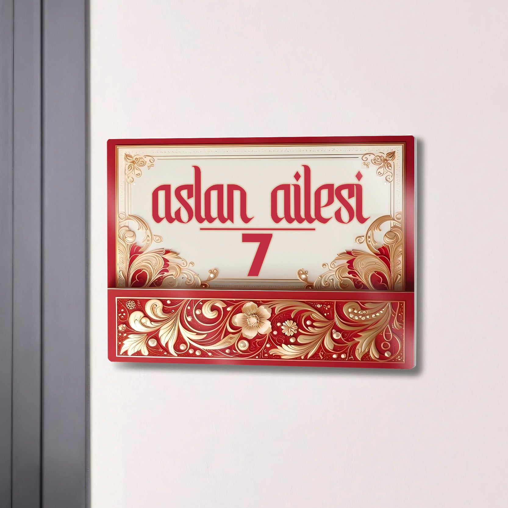 Kişiye Özel Metal Kapı İsimliği - Kırmızı Altın İşlemeli